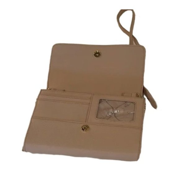 Betsy Johnson women’s cross body purse color light pink - Picture 5 of 8